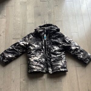 Columbia Kids' Gray Camo Ski Jacket xxs size 4-5